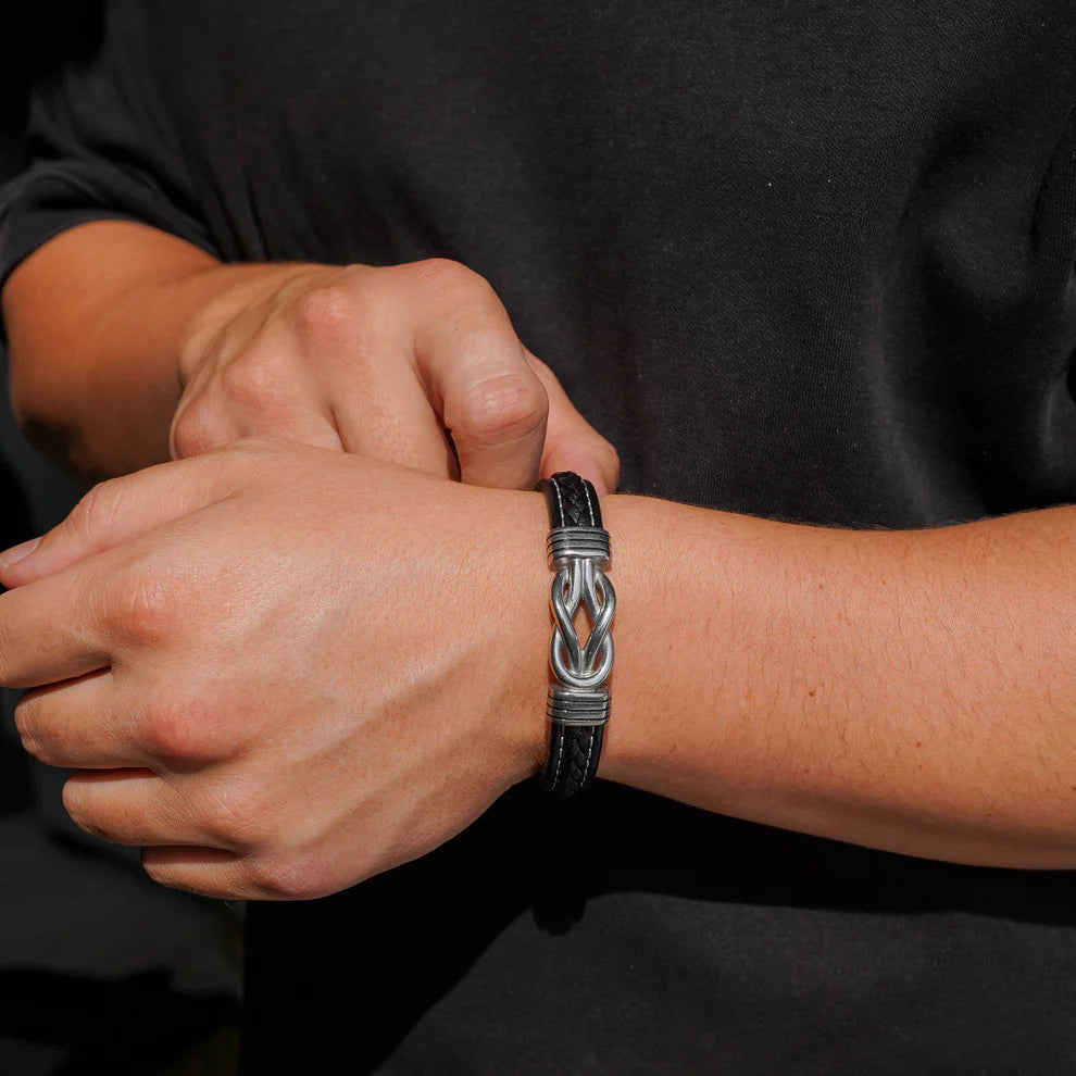 НА МОЯ СИН | ЗАВИНАГИ СВЪРЗАНИ | КОЖЕНА ГРИВНА